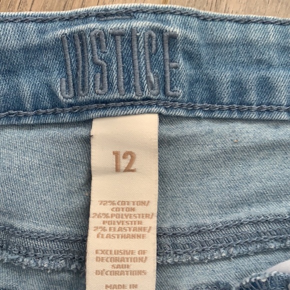 Justice Rainbow Flip sequin shorts - Picture 3 of 4